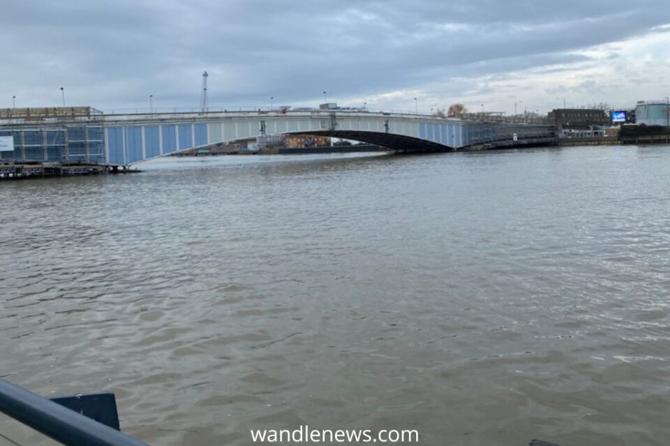 Why is the River Thames Brown?