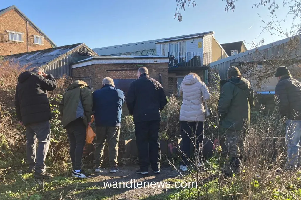 Wandle Anglers Walk and Talk from Earlsfield to Plough Lane