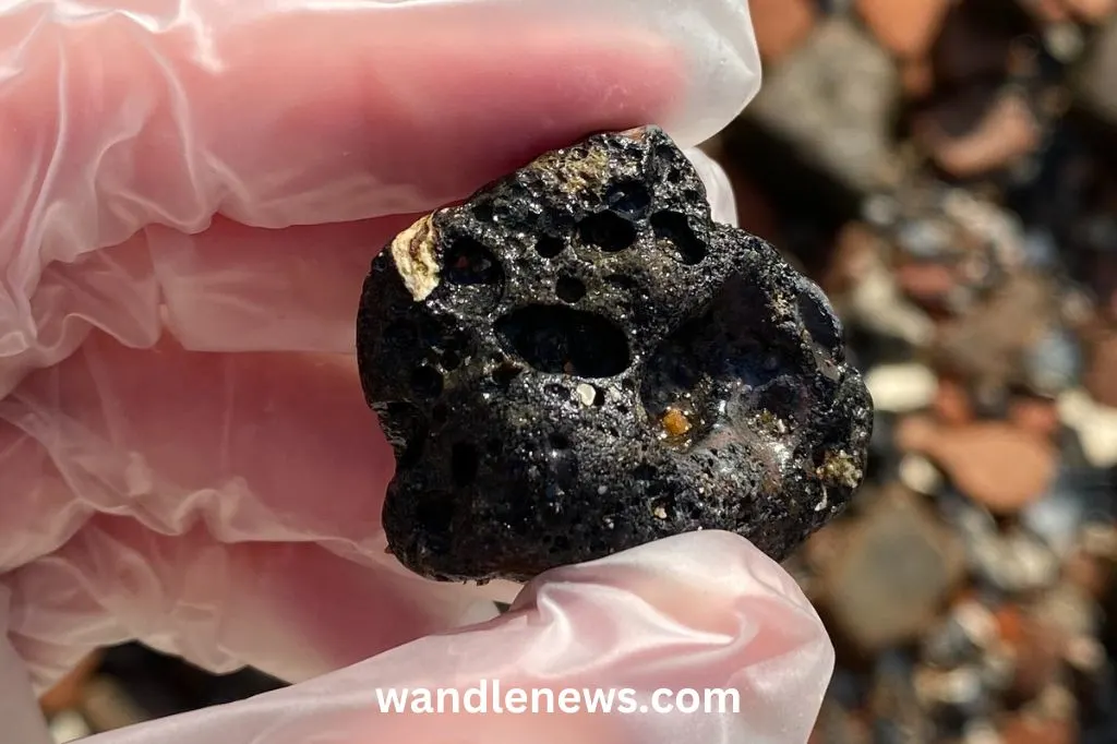 Coal found on the Thames foreshore