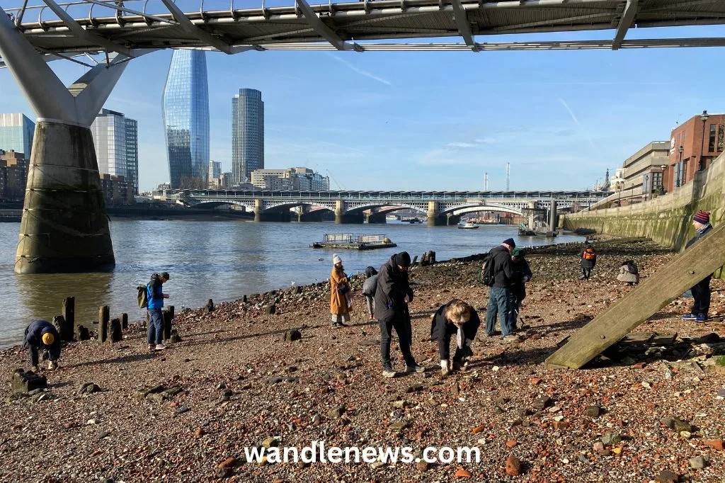 Mudlarking experience under Millennium Bridge