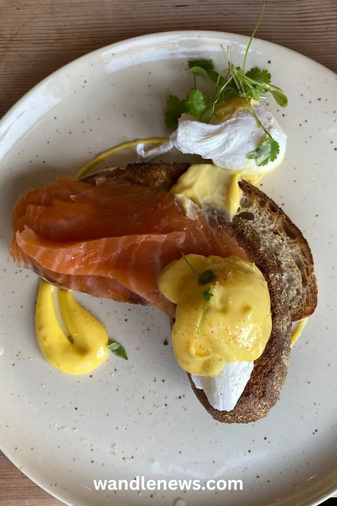 Eggs royale at Flotsam & Jetsam