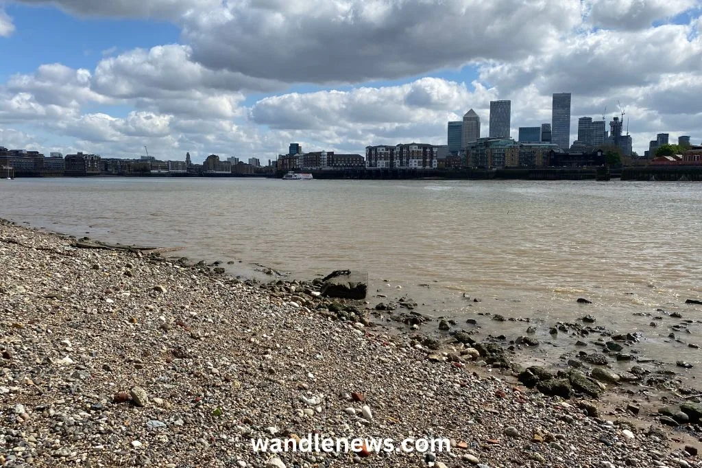 Wapping Beach