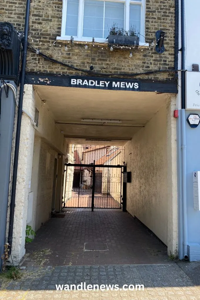 Bradley Mews