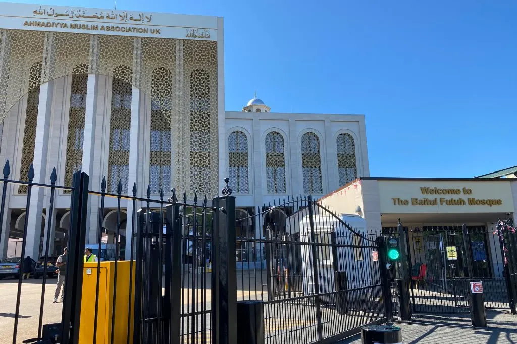 Biggest Mosque in London