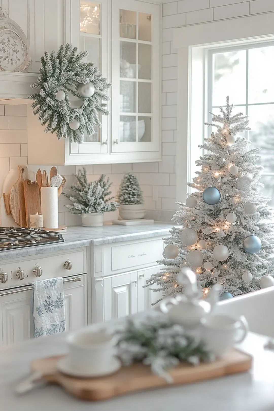 Get ready for the holidays with these inspiring Christmas Decor Inspiration ideas! Transform your space with Cozy Christmas Decor perfect for any Christmas Apartment. These Christmas Kitchen Decor ideas include simple Christmas decor that adds charm and warmth to your home. Embrace the magic of indoor Christmas vibes with pretty Christmas decorations, making your Christmas kitchen the heart of your celebrations. Discover beautiful Christmas Decorations For The Home that will spread festive cheer!
