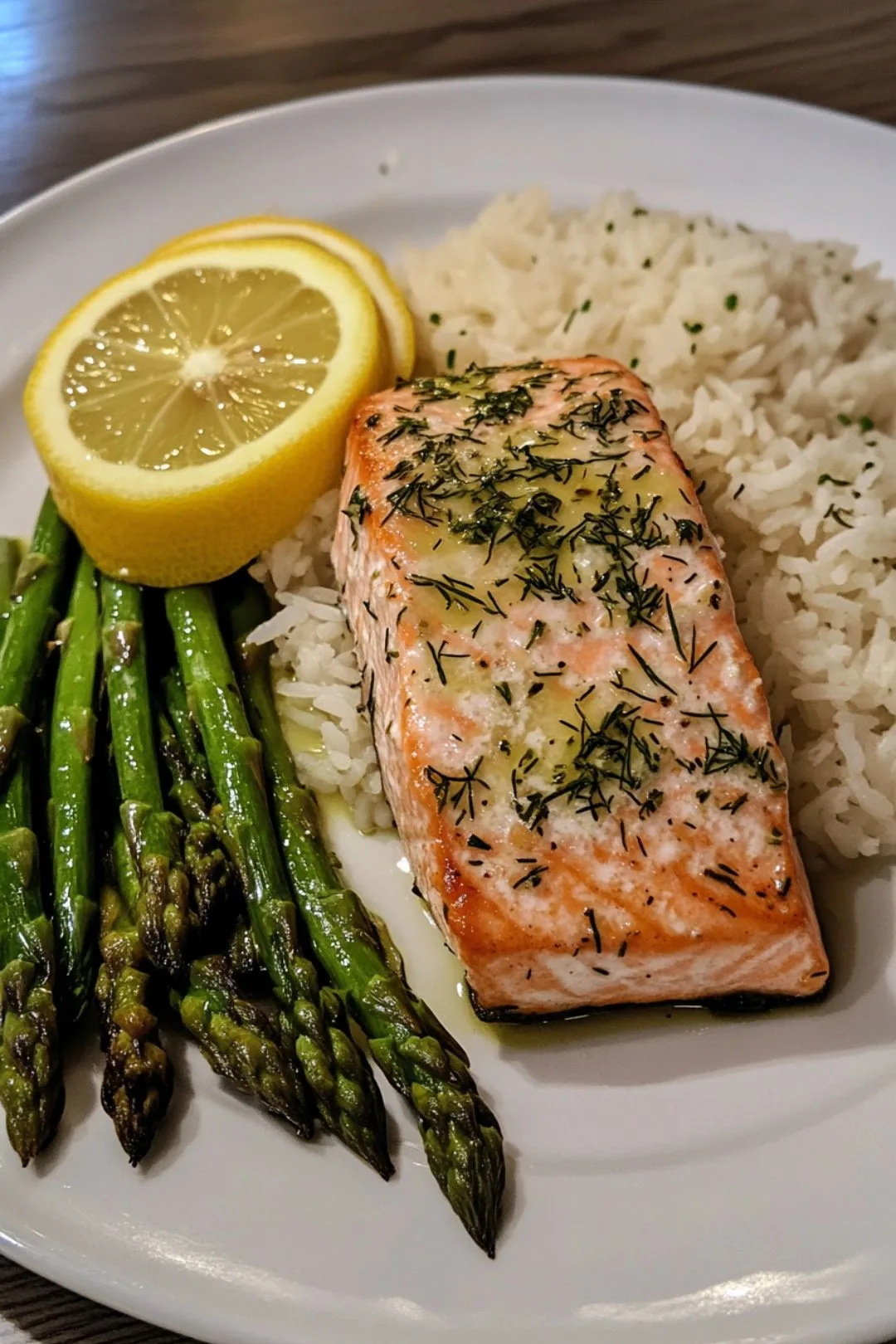 Looking for easy and delicious high protein air fryer ideas? Check out these 31 Protein Food Ideas perfect for dieting meals! Whether you're craving high protein food for breakfast, lunch, dinner, or even snacks, this collection has it all. From juicy chicken to flavorful salmon, these protein food recipes are simple to make and packed with nutrition.